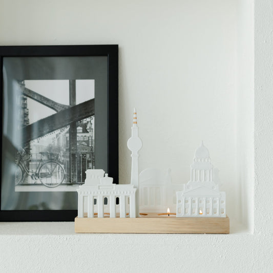 Räder Lichtobjekt Stadtsilhouette Berlin