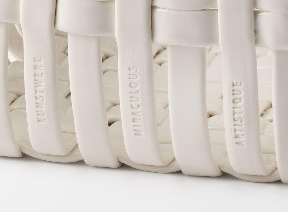 Räder Flechterei Korb – handgefertigtes Porzellan-Kunstwerk in filigranem Design