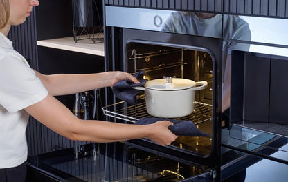 Fissler Moments Collection/Emaillierte Gusseisen-Bräter Ø 20 cm elfenbeinweiß