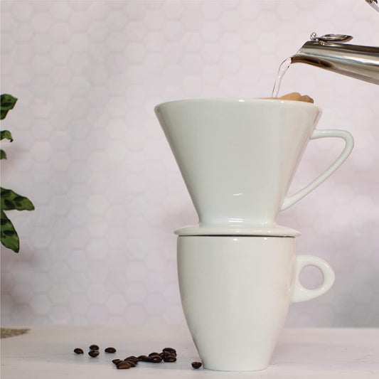 Cilio Kaffeefilter Größe 6 aus Porzellan – Handfilter für Kaffee - spülmaschinengeeignet - klassisch weiß - langlebig & hitzebeständig