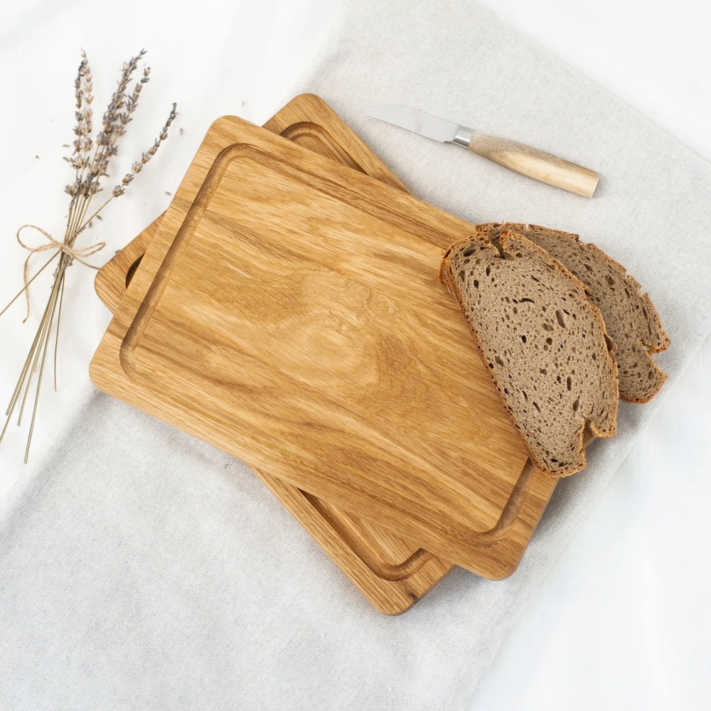 Hofmeister Schneidebrett Eichenholz 50 x 30 mit Saftrille