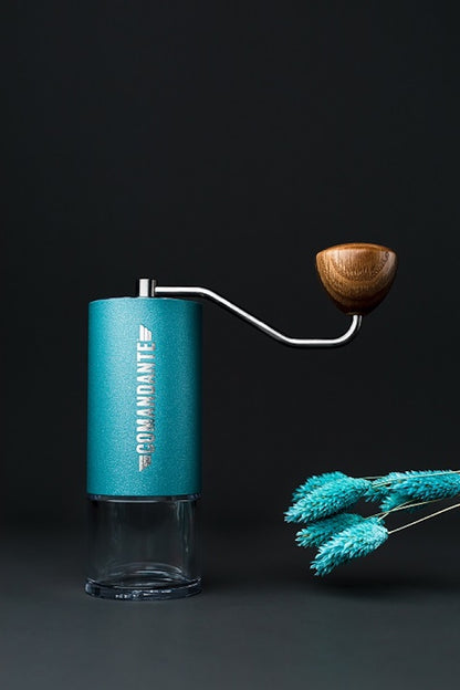 Comandante Handkaffeemühle Blade Alpine Lagoon